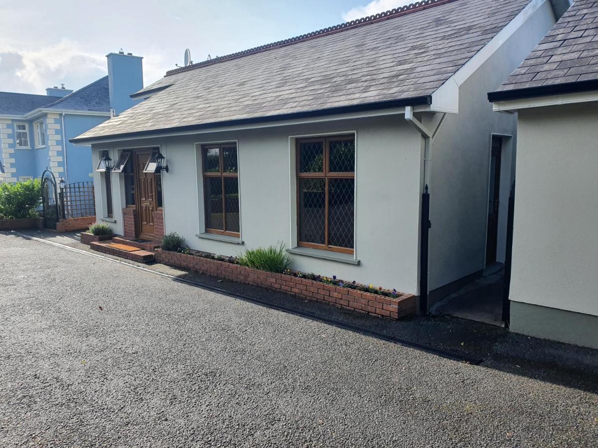 Carrick on Shannon Hillcrest House Bed & Breakfast エクステリア 写真